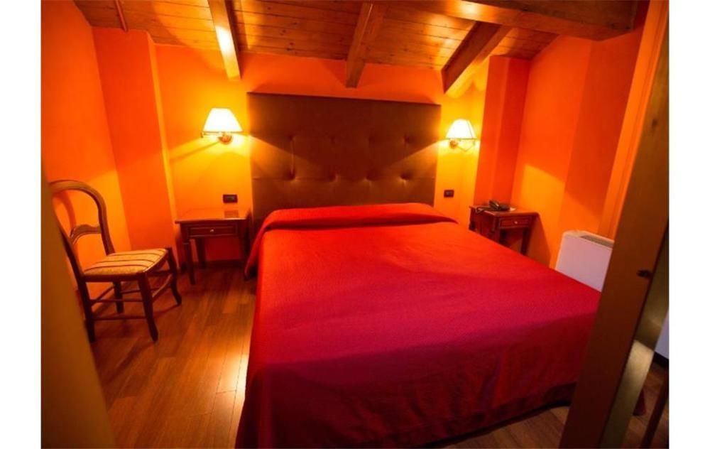 Hotel Vazzana Volpiano Zewnętrze zdjęcie
