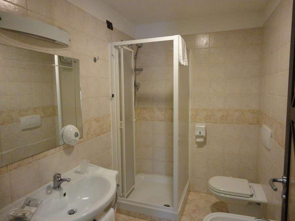 Hotel Vazzana Volpiano Pokój zdjęcie